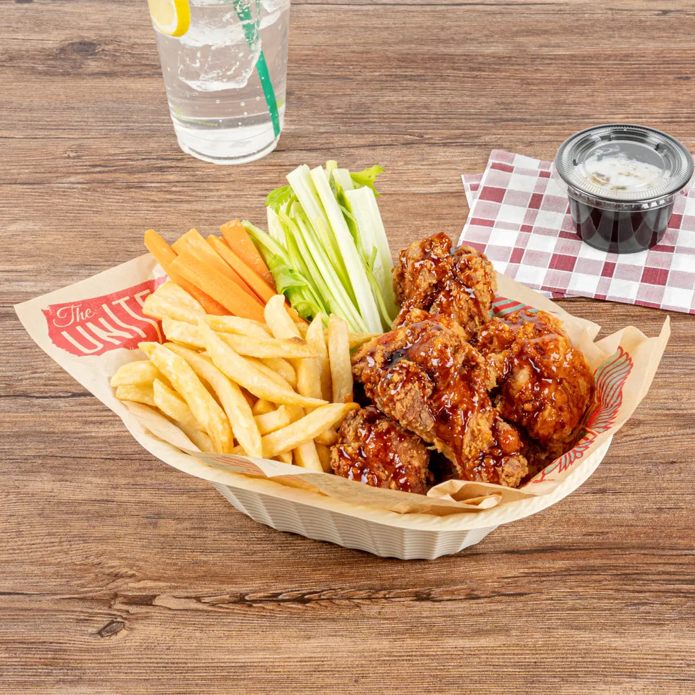 25 oz Cream Plastic Oval Food Serving Basket - Disposable - 9 1/4" x 6 1/4" x 2 1/2" - 25 count box
