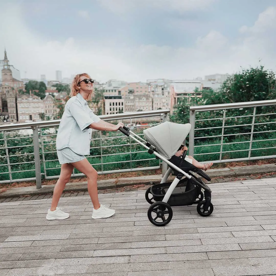 Silver Cross Tide 3-In-1   Dream Travel System