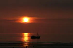 Sun Down - Framed Prints